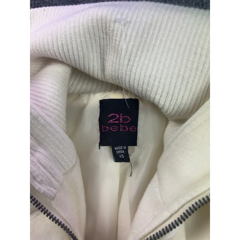 2b Bebe Cropped Bomber Jacket Womens XS White Ribbed Funnel Neck JK10083